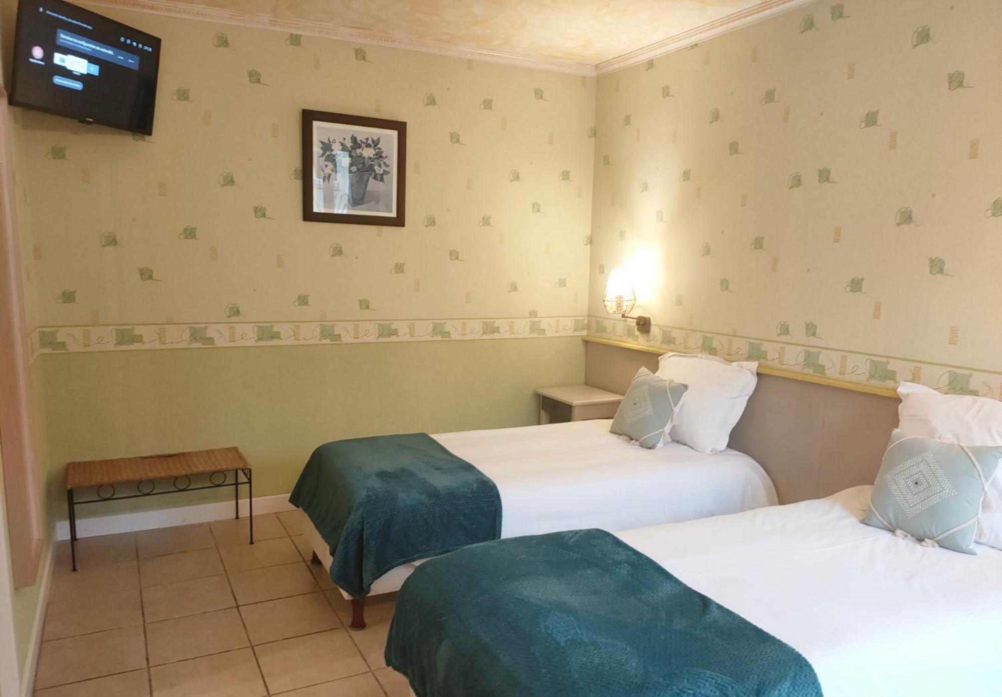 Le Royal Hotel Saint-Pol-sur-Ternoise Dış mekan fotoğraf