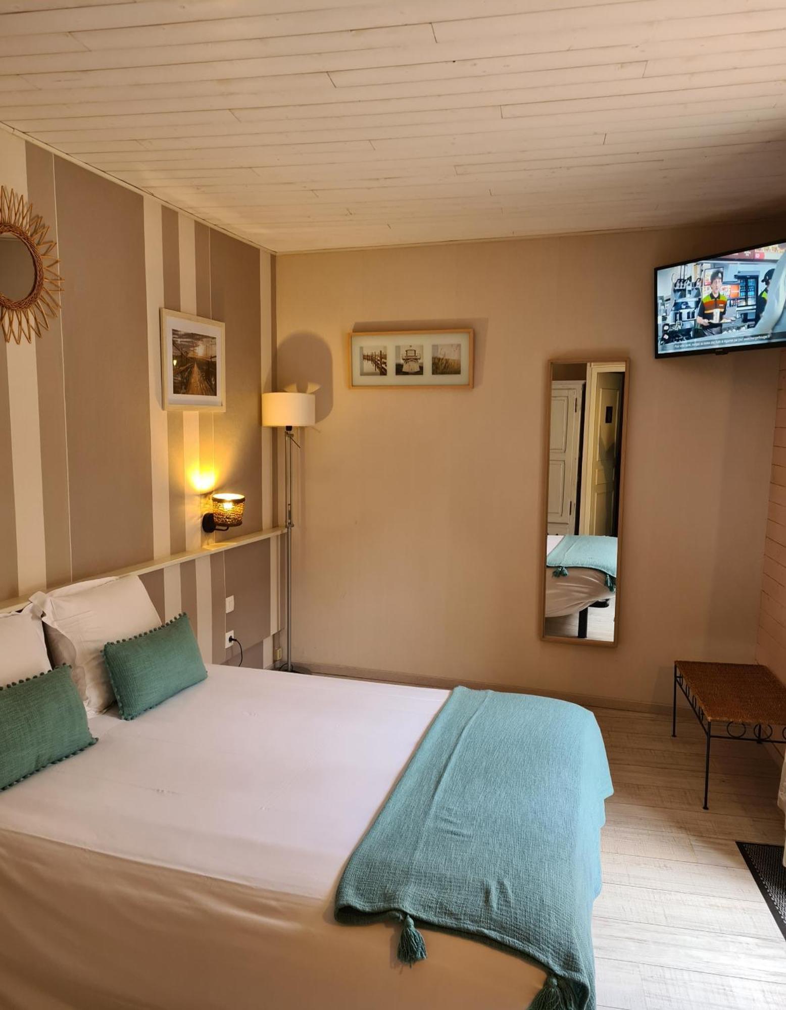 Le Royal Hotel Saint-Pol-sur-Ternoise Dış mekan fotoğraf