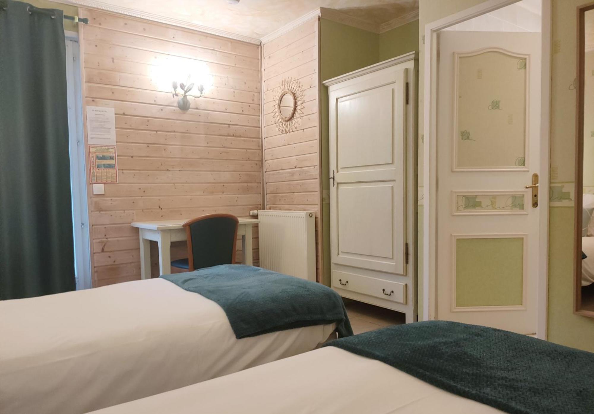 Le Royal Hotel Saint-Pol-sur-Ternoise Dış mekan fotoğraf