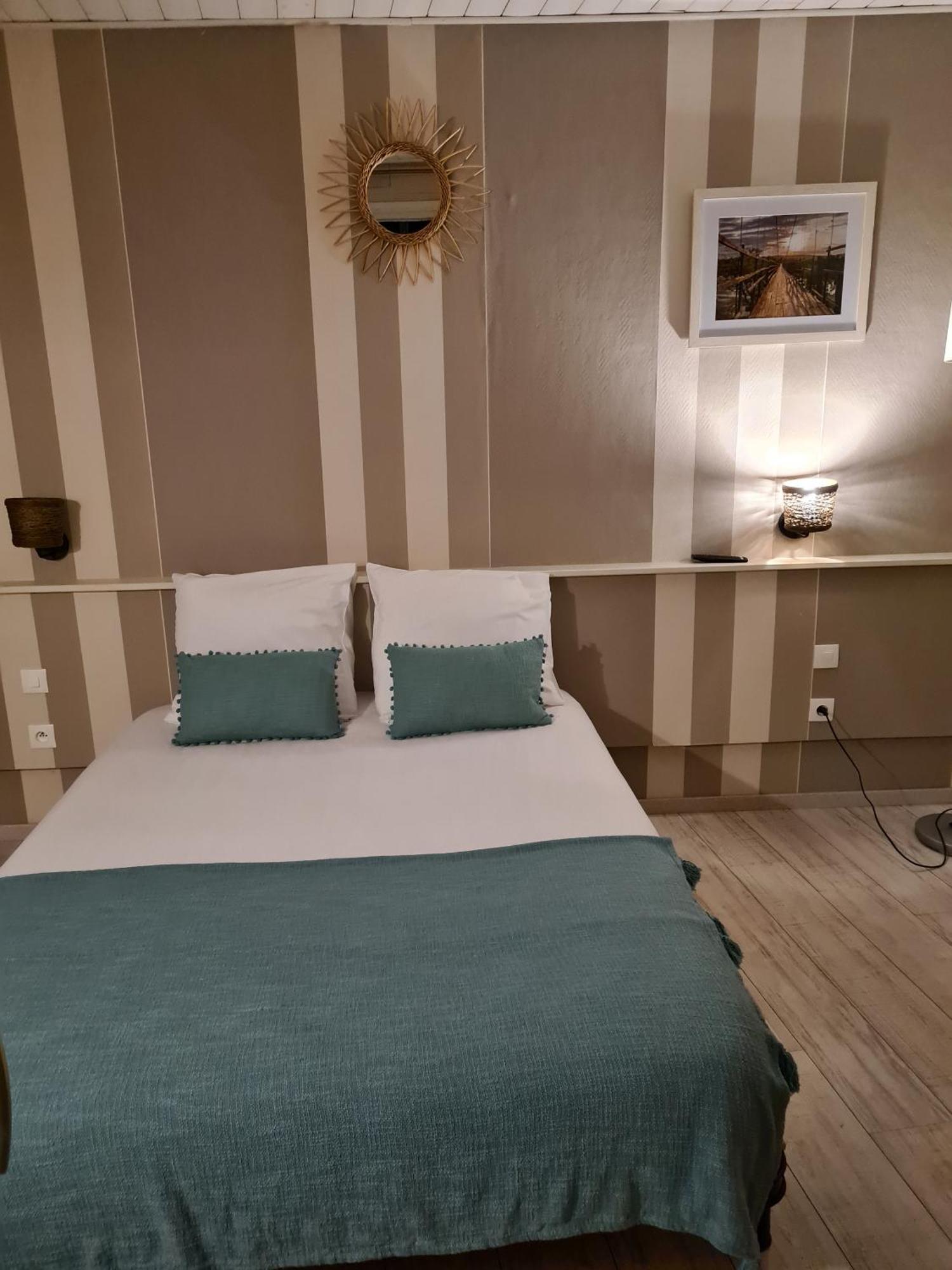 Le Royal Hotel Saint-Pol-sur-Ternoise Dış mekan fotoğraf